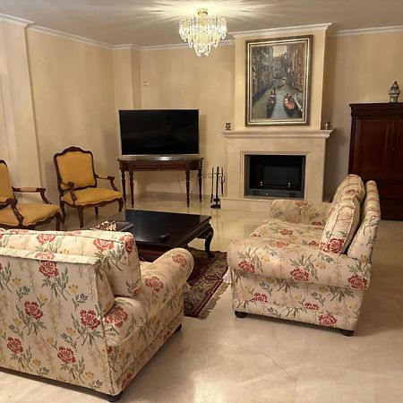 Villa De Lujo En トレモリノス エクステリア 写真